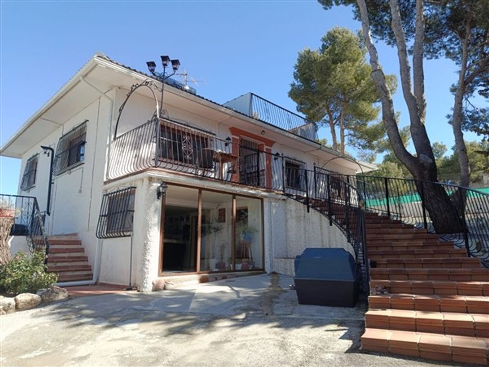 Landejendom i Baza, Granada - foto 1